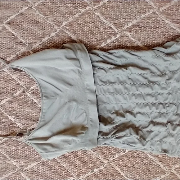 Tank Scrunch Cami top - Picture 7 of 8